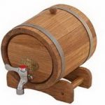 Oak barrel 10 liters on a pallet