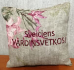 Ароматическая подушка "Sveiciens VĀRDIŅSVĒTKOS" — изображение 2