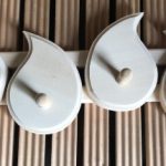 Wooden hanger 4 hooks