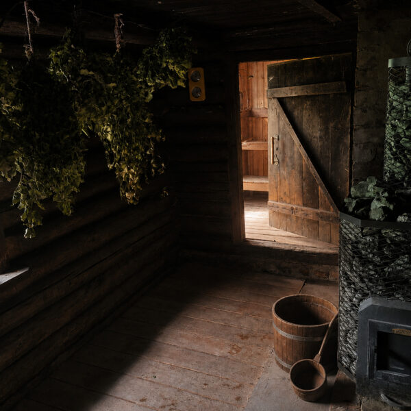 Apple Manor & Garden Complex