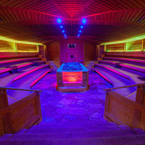 SATAMA Sauna Theatre – AUFGUSS-WM 2026 sacensību skatuve